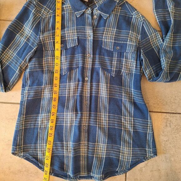PAIGE Blue  PLAID BUTTON UP size M - Picture 5 of 6